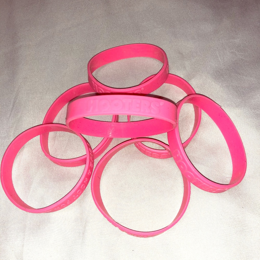 Hooters Pink breast cancer awareness wrist bands